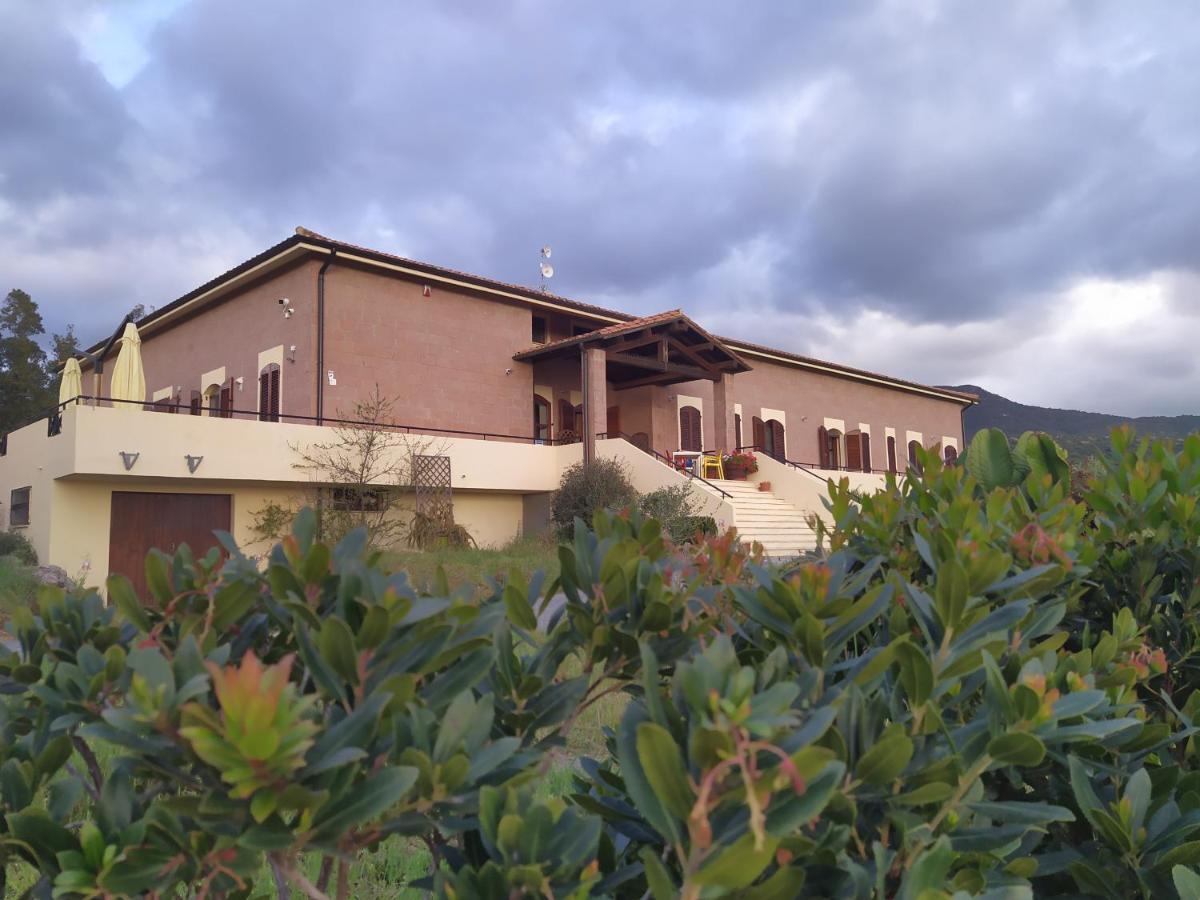 Marrubiu Resort Note Di Stelle Zewnętrze zdjęcie