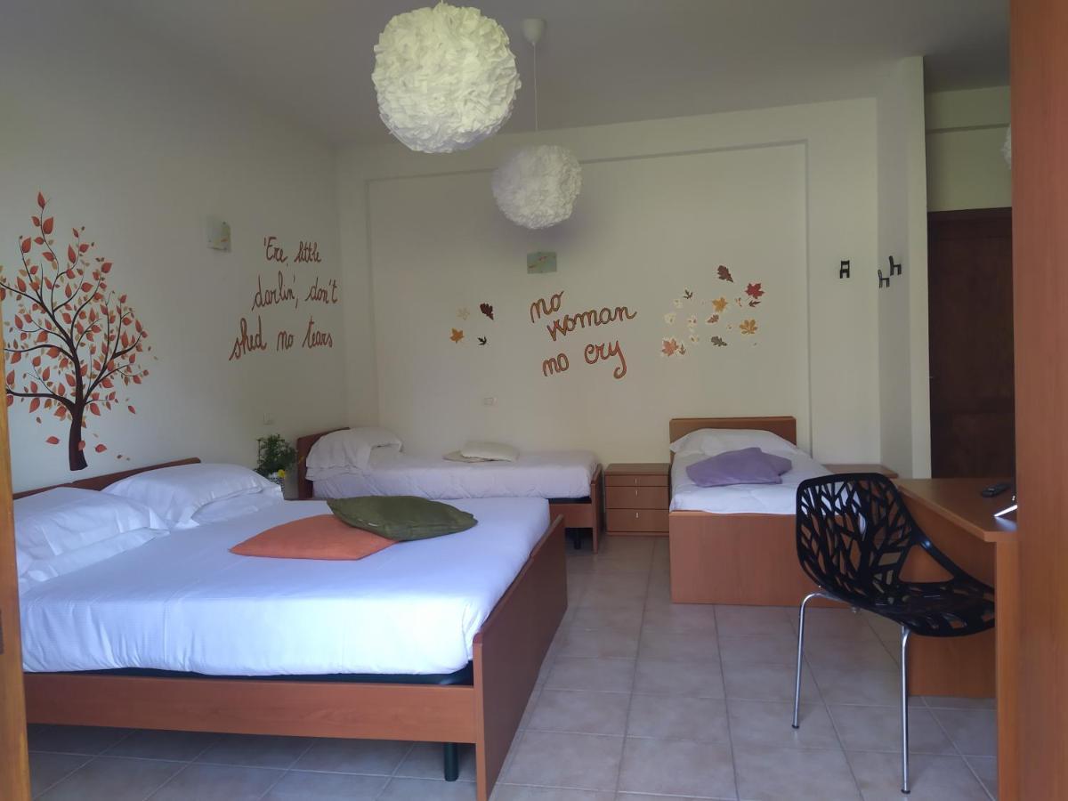 Marrubiu Resort Note Di Stelle Zewnętrze zdjęcie