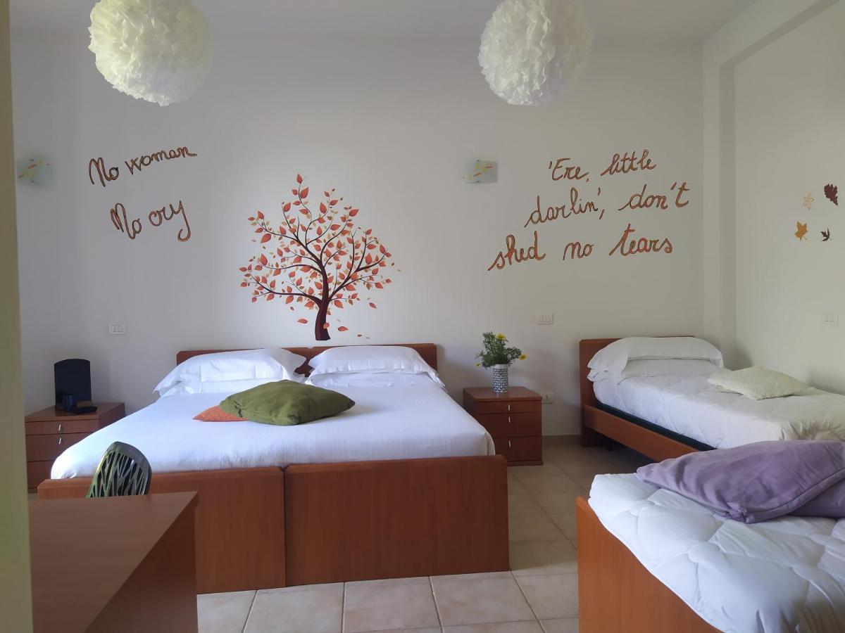 Marrubiu Resort Note Di Stelle Zewnętrze zdjęcie