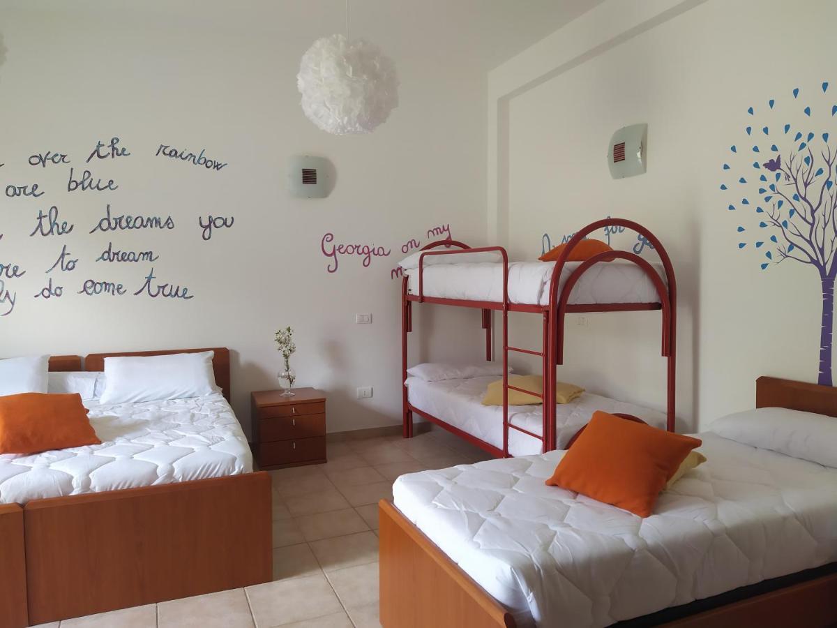 Marrubiu Resort Note Di Stelle Zewnętrze zdjęcie