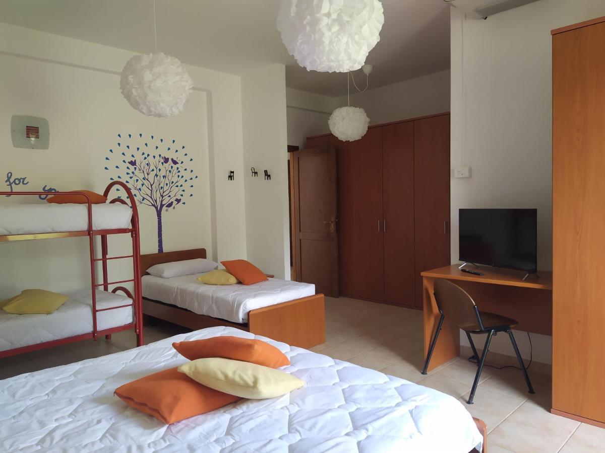 Marrubiu Resort Note Di Stelle Zewnętrze zdjęcie