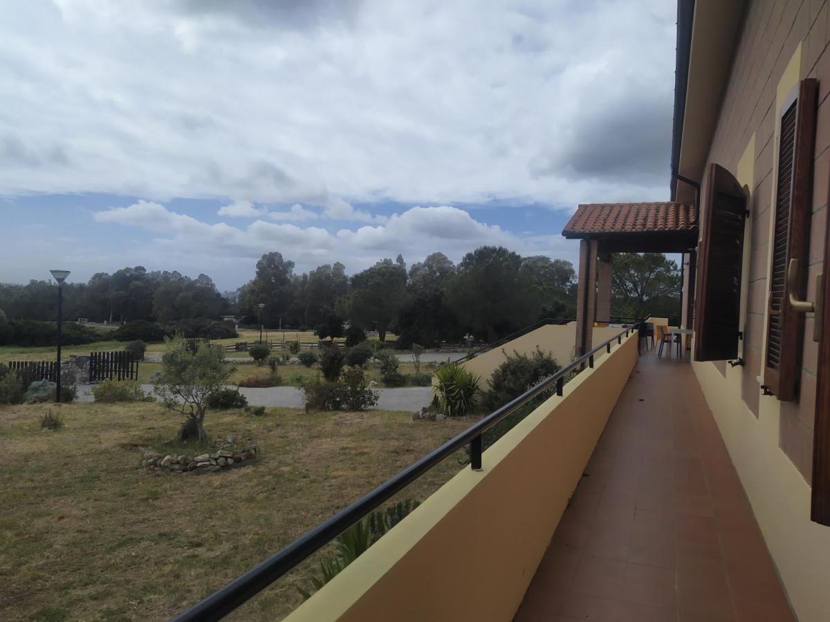 Marrubiu Resort Note Di Stelle Zewnętrze zdjęcie